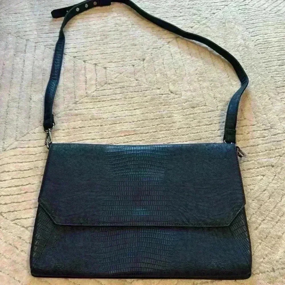 Francine’s collections Lenox lizard shoulder purse - Picture 1 of 10